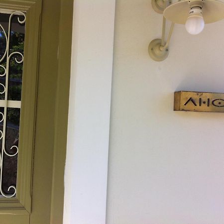 Вілла Xenon Estate Spetses Town Номер фото